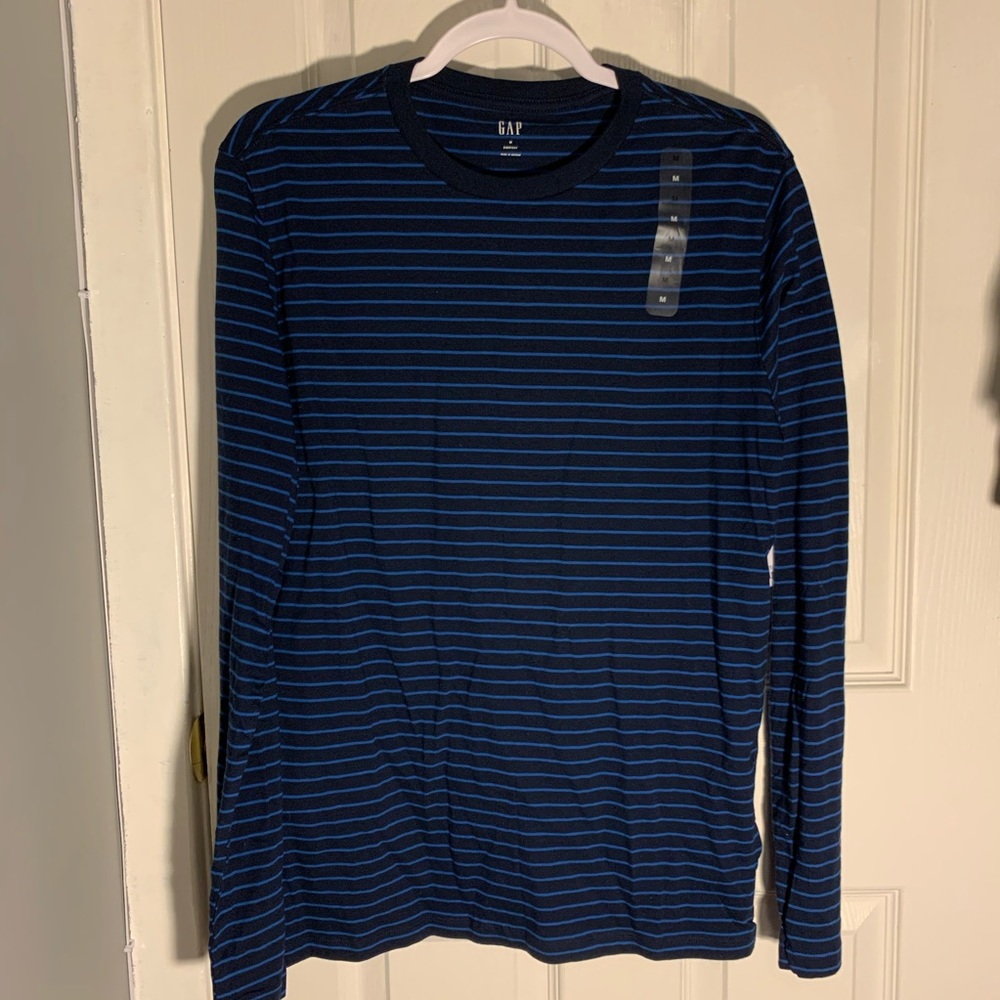 GAP Long Sleeve Crewneck Shirt Gap